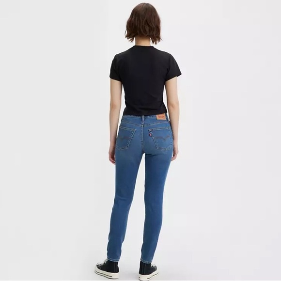 LEVIS 721 HIGH RISE SKINNY WOMEN'S JEANS/PANTS | NEW/NWOT!!🖤👖 - Picture 3 of 13